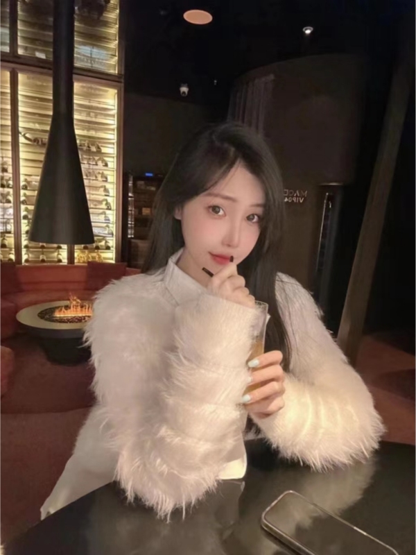 ���ݼ٣����������︣�񣩣�ֻ˿�������ţ�ֻ�죩